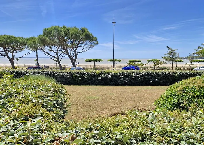 Georges De Didonne - Vue Pour Ce Cosy En Rez-de-chaussee Apartment Saint-Georges-de-Didonne